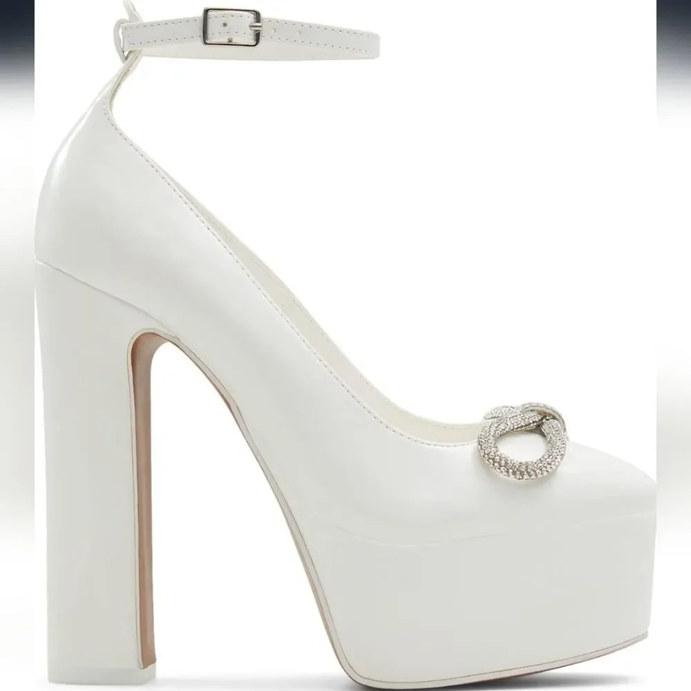 BRAND NEW CALL IT SPRING BLOCK HEEL PLATFORM SHOE
